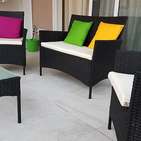 Sa10- Brand New Designer Apt With Spacious Terrace Lägenhet *